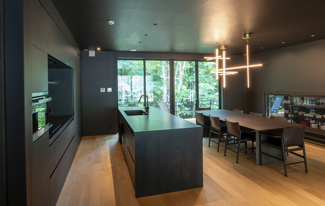 5810 Black Tempal　キッチン