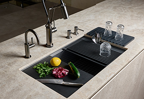 DELTA BRIZO　カタログ