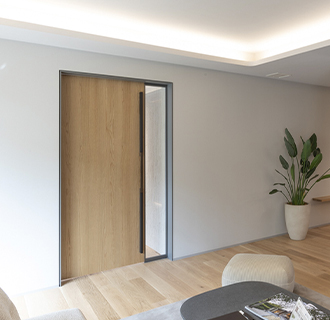 カスタムオーダードア　施工事例